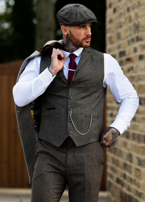 Cavani Martez Brown Tweed Herringbone Waistcoat | SuitsMe