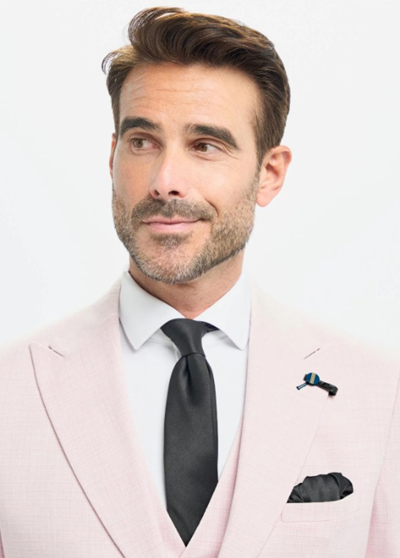 Cavani Contrast Pink 3 Piece Suit With Navy Waistcoat - Image 7