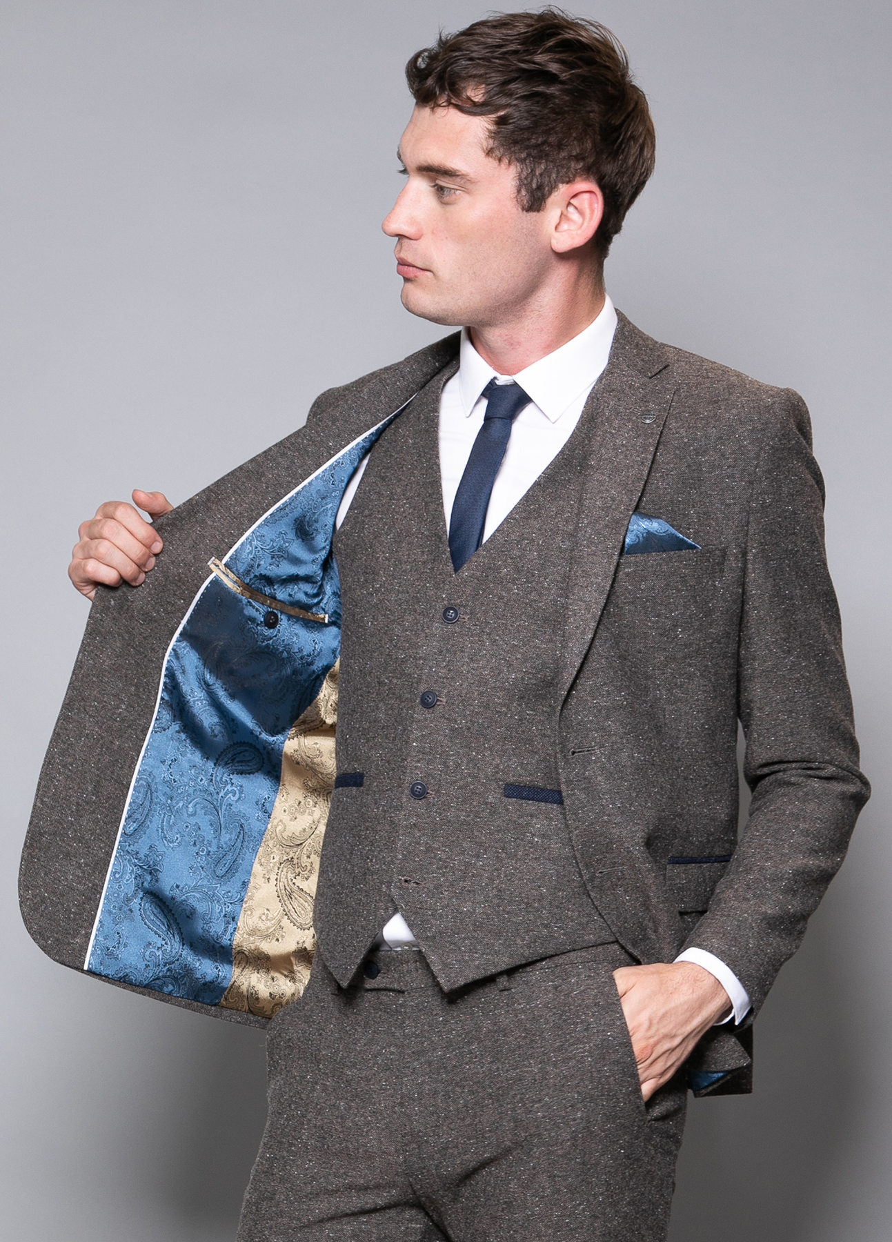 Men's Nines Brown Tweed Blazer & Wiastcoat 2 Piece Set